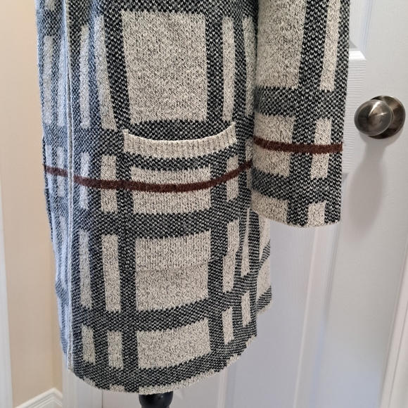Monteau Sweater Coat Plaid Women's Size Large Grey Brown Cozy Fall Classic - Picture 8 of 9
